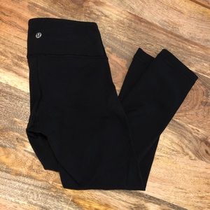 Lululemon Wunder Under black leggings - sz 0